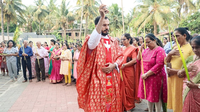 Palm Sunday Heralds the Holy Week at Mount Rosary Church, Santhekatte–Kallianpur